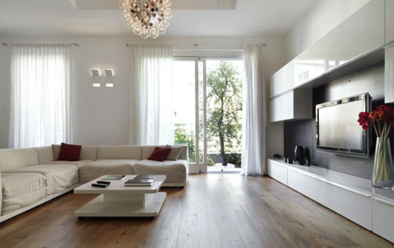 Lát sàn gỗ cho phòng khách thì nên chọn loại nào cho phù hợp?