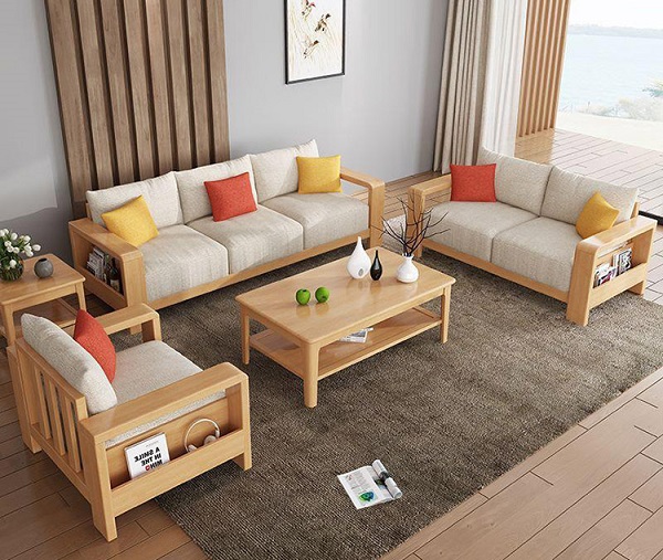 Bàn ghế gỗ thông là dòng sản phẩm nội thất được rất nhiều gia đình yêu thích lựa chọn cho ngôi nhà của mình